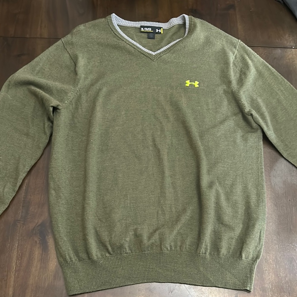 Under Armour Men's Olive V-Neck Sweater
